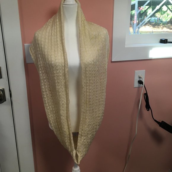 Cream with Gold Metallic Threads Knit Infinity Scarf - Picture 2 of 5
